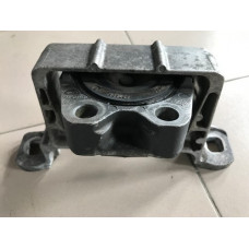 Опора подушка двигуна права Ford Focus 2 2005- 1.4 1.6 1.6Ti 1677276